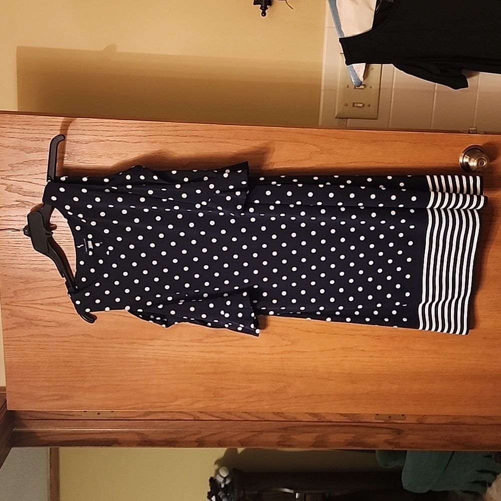 Ladies dress size 16 blue &white stripe and poca dots, tommy hilfiger